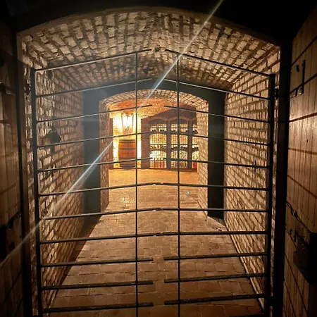 بيت ضيافة Zamecky Rotunda