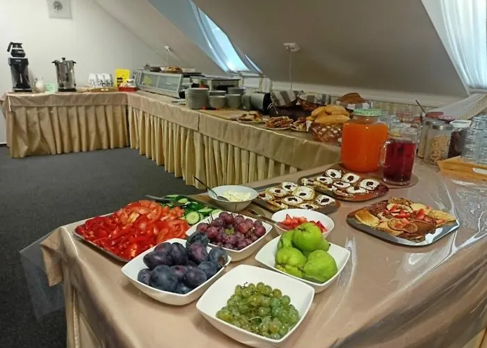 Pensión Zamecky Rotunda 3*