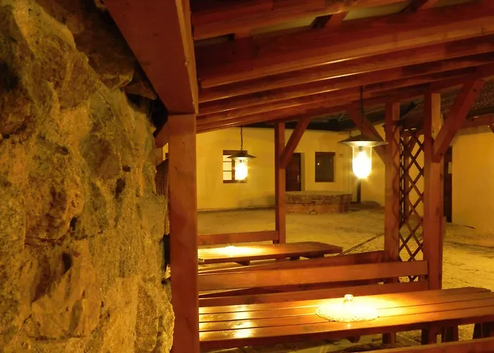Pensión Zamecky Rotunda 3*