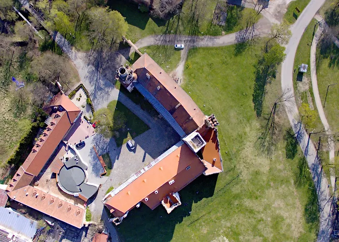 Zamecky Rotunda 3* Břeclav
