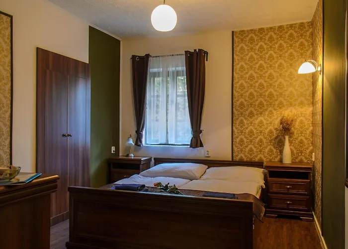 Zamecky Rotunda Pensión Břeclav